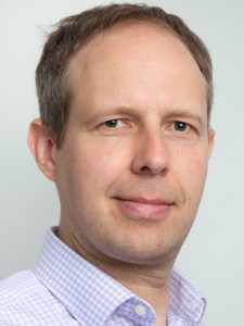 a picture of Paul Davies 